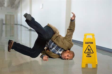 fall down images|image of someone slipping.